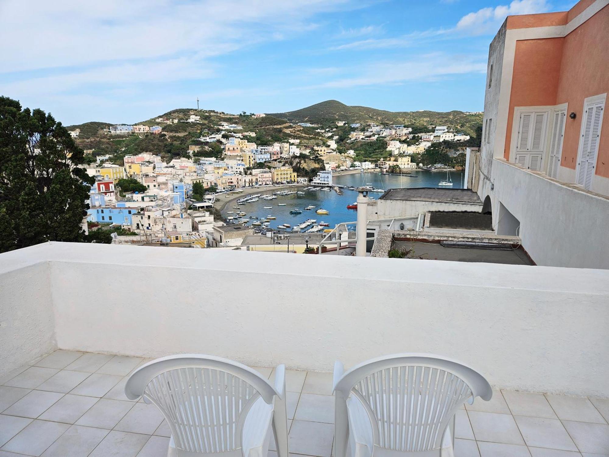 Maridea - Biscaglina Apartment Ponza Exterior photo